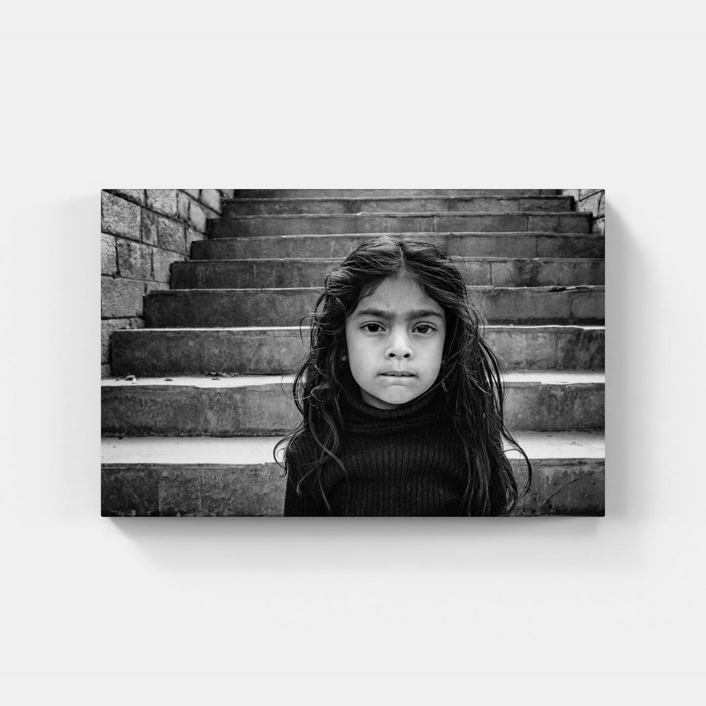 Dívka na schodech – Indie